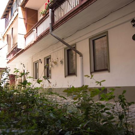 Seek And Hide - Little Emma'S Hideaway Braşov Exterior foto
